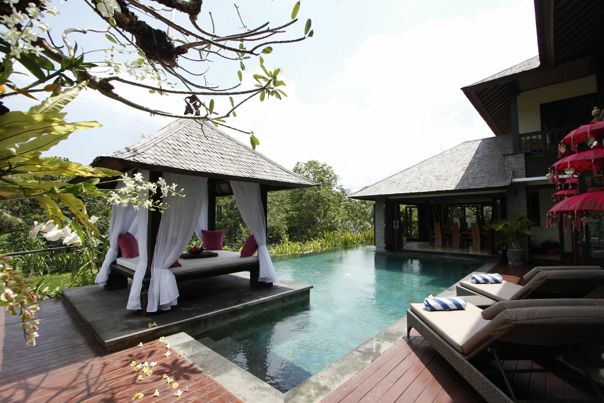 The Bale Tokek Villa Kuta Lombok Exterior foto
